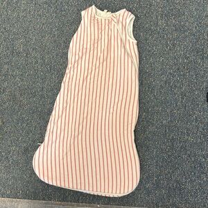 Kyte Baby - 1.0 tog Sleep Sack - Crimson Stripe - 0-6 month